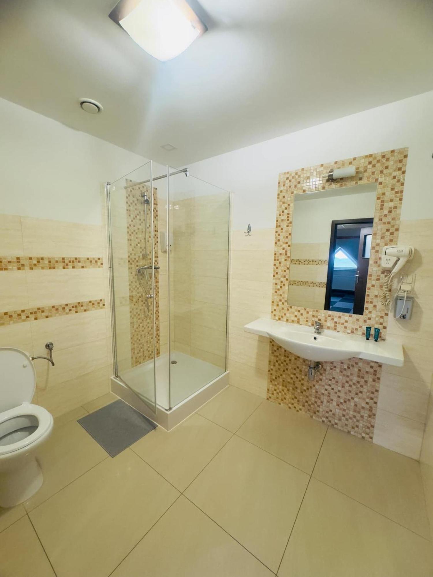 Magiczna Farma Hotel Obiady Maka I Magia Zambrow Exteriör bild