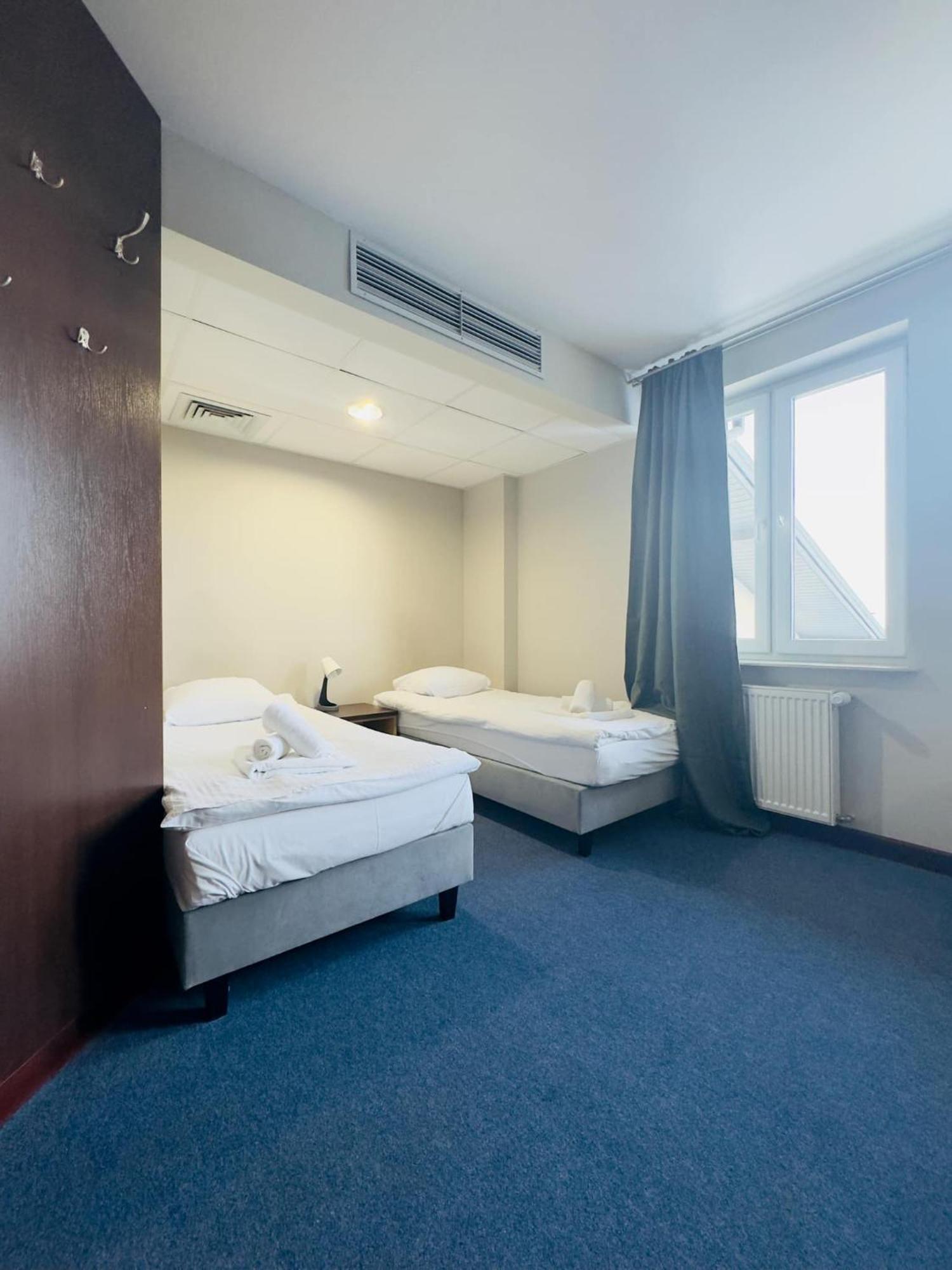 Magiczna Farma Hotel Obiady Maka I Magia Zambrow Exteriör bild
